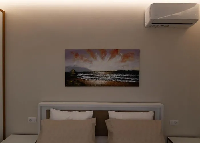 Royal Villa Tiran