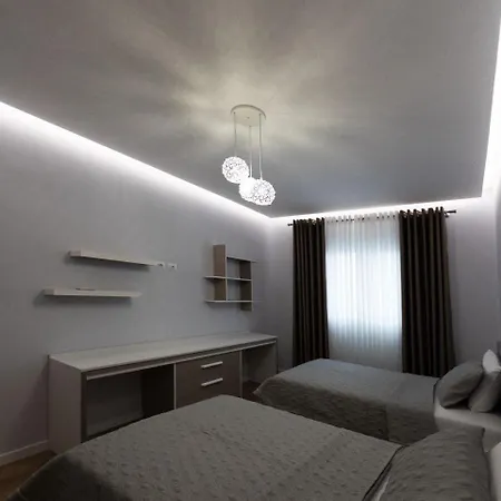 Royal * Tirana